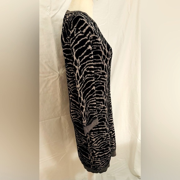 French Connection Sweater Dress | Size 10 - Picture 3 of 4